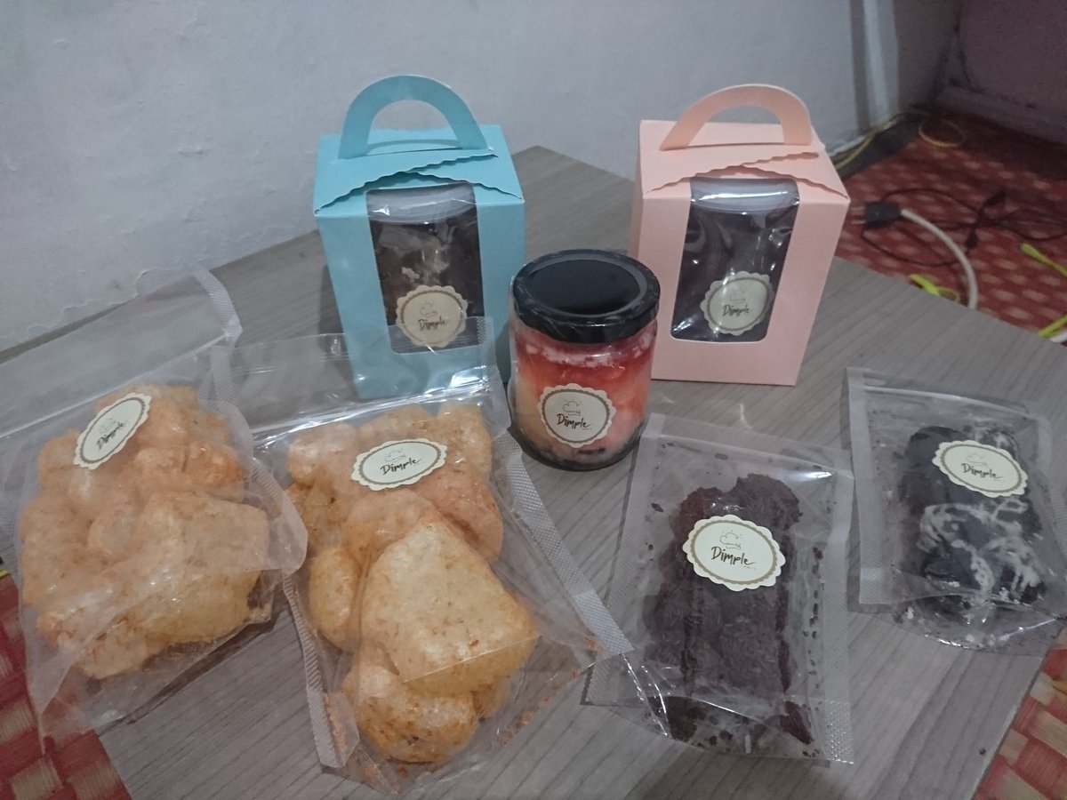 Hello david. Guys disini..
Abis unboxing pagi td..
Packagingny asli tebebel bgt, kirain isinya hp batam.. Saking tembelnya Bubble warp bisa buat bungkus negara kyanya..
Jd kalo yg mau kirim ke Kualanamu atau sampe Bagdad pun insyaallah tetep aman..

Teb manteb <a href="/dimpledezato_id/">Dimple デザート</a> 😊