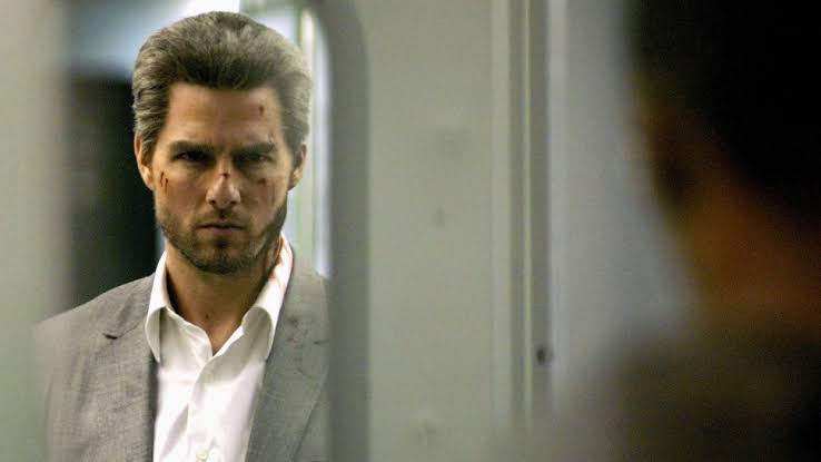 Happy  birthday Tom cruise. 
Most handsome and Real
Stunter actor in the world. 