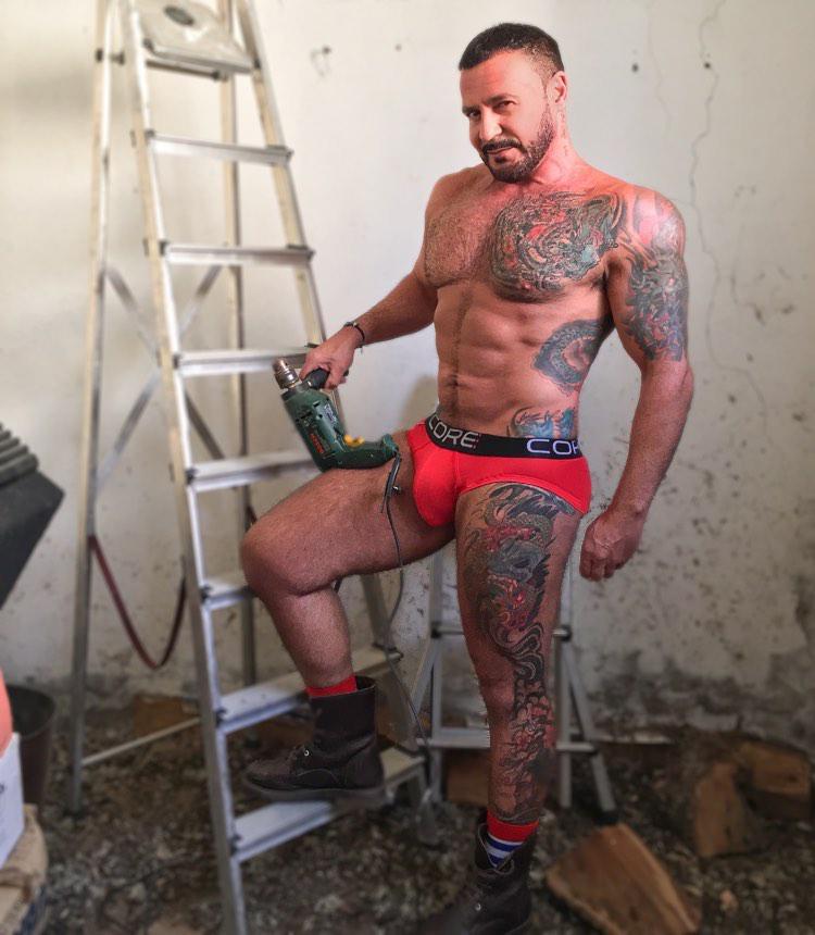 muscledads's tweet photo. 🔥#oscarmarquezxl 🔥 https://t.co/BNcD35aAVb https://t.co/mD1BKUqavz