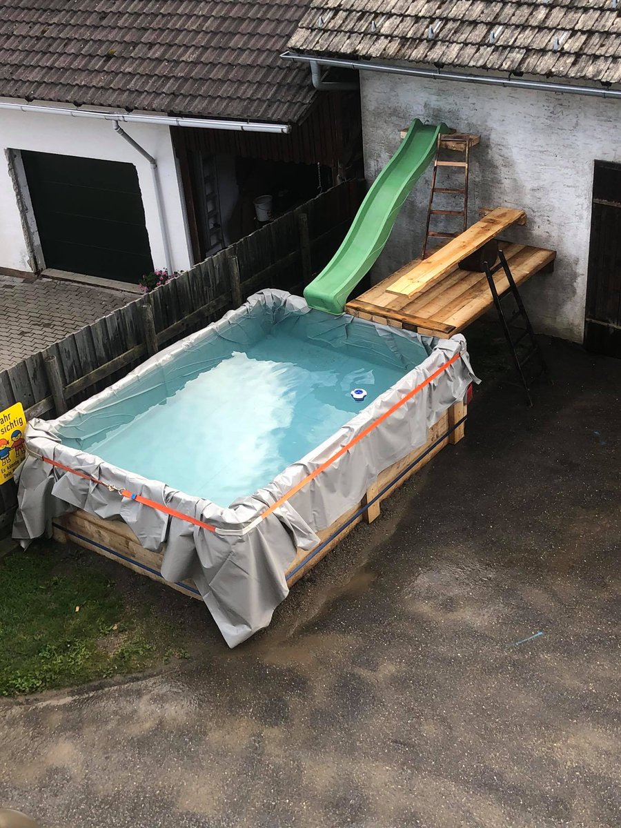 profiMagazin's tweet photo. #FarmerPool, einfach kann jeder ;). https://t.co/kitdtTl3C8