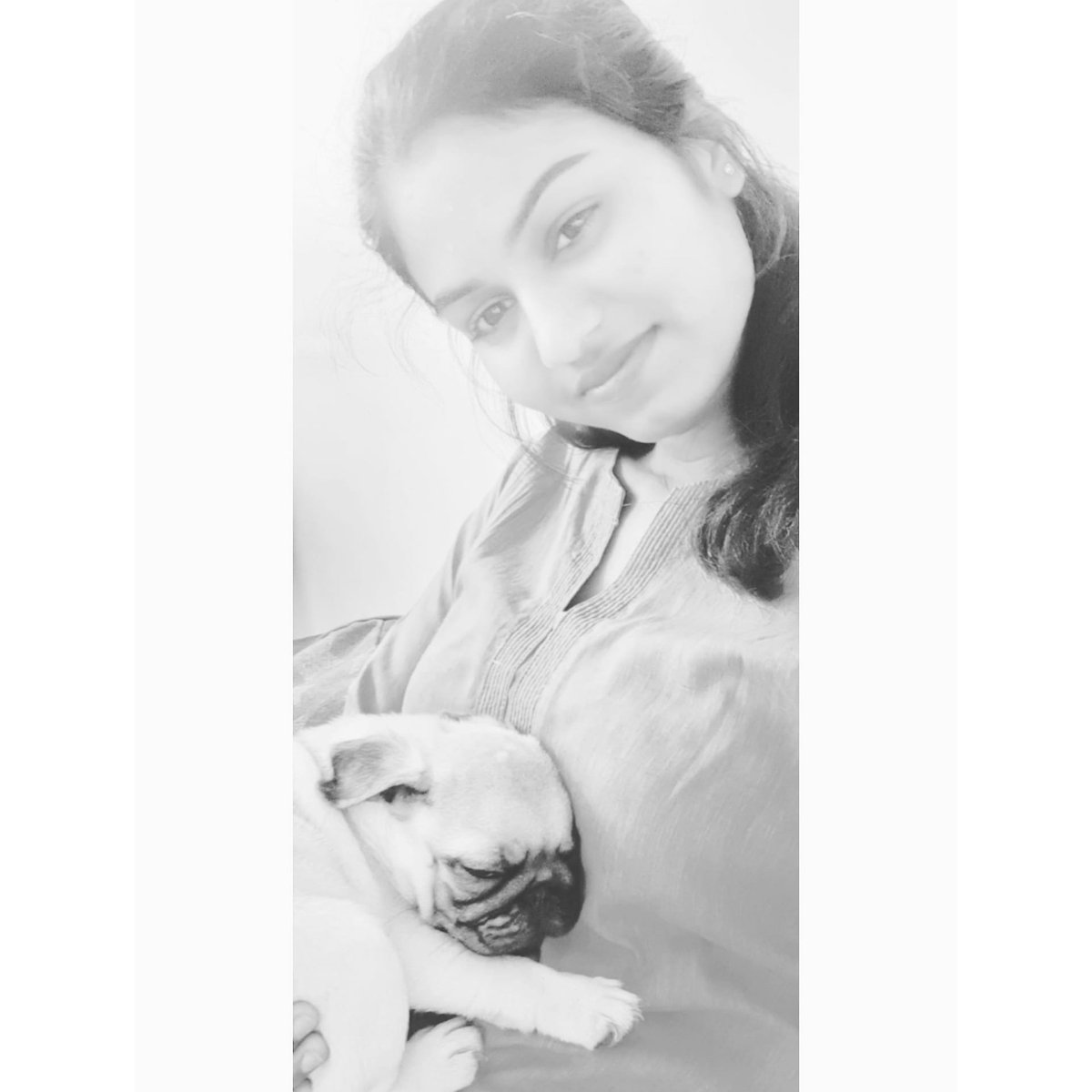 DNesara's tweet photo. No matter how you're feeling, a little dog gonna love you💕... https://t.co/3wOnMzCmO1