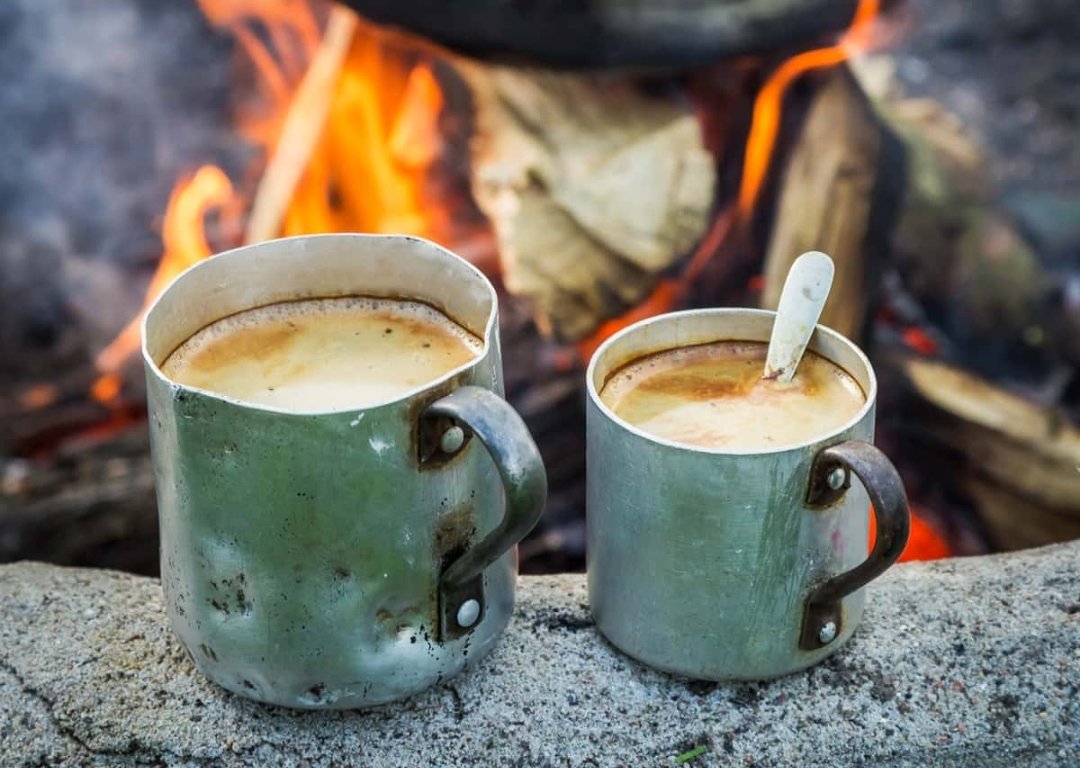 KATMS73's tweet photo. Nothing is better than waking up in the morning and being excited for a new day of joy, being blessed to be alive and see the sun rising.
Good morning beautiful souls ! 💋
#HappyFriday 🥳
#CoffeeLover 🥐☕
#Sunaddicted ☀️ https://t.co/NABTTHLzoG