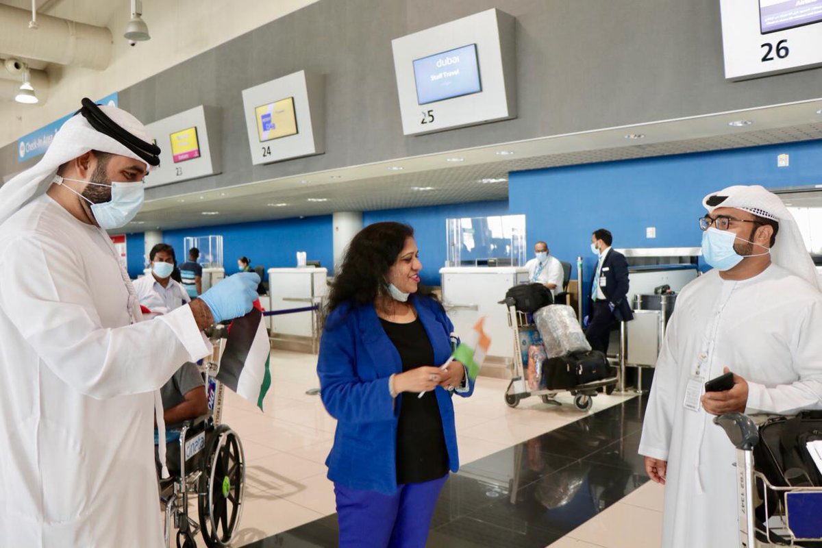 NORTAUAETamilan's tweet photo. Hearty Congratulations to @DrJayanthimala Suresh for operating 2 fights on same day from @DXB to @aaiTRZairport  &amp; to @aaimduairport operated by @flydubai from Dubai Terminal 2

We need more support from you to help our people.

Thanks to @DXB Authorities for their support https://t.co/SpQLIh3Hkf