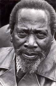 kinyua_KE's tweet photo. Who of the two former presidents did you respect the most?
🔁Retweet for kibaki
💙Like for Late Mzee Kenyatta

#anitanderu #KuriasSTEALINGSister 
Moses Kuria Ruto https://t.co/5FGOYX8D93