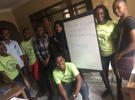 yesprogramnews's tweet photo. #Throwback to when #TAYAA organized a workshop to increase alumni's capacity for planning community activities! This workshop was successful, as participants went on to plan and lead projects and inspire peers to do the same. Check out the story here!
https://t.co/XcQ2ld5sOO https://t.co/JkbePsQxop