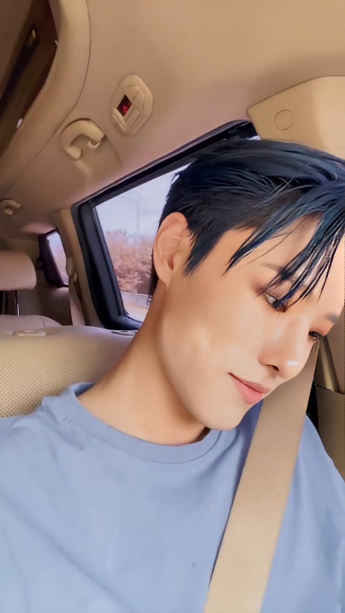 zunckook's tweet photo. 200703 조승연 Vlive, HD. 
ㅡ a thread https://t.co/VOD36eXtcW