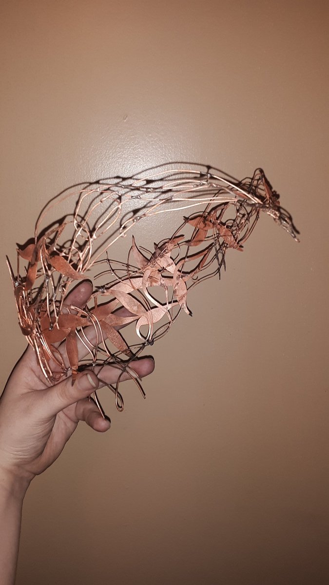 CandaceArtist's tweet photo. #earlybiz #wippic of the #Circlet of #Galadriel! I'm so happy with how it's turned out. Want one? https://t.co/Nd5FVxOvTl #SmallBiz #shopindie #firsttmaster #shopsmall #weddingstyle #cosplay #weddingseason #cosplaylove #lotr #elven https://t.co/yemvpfzWue