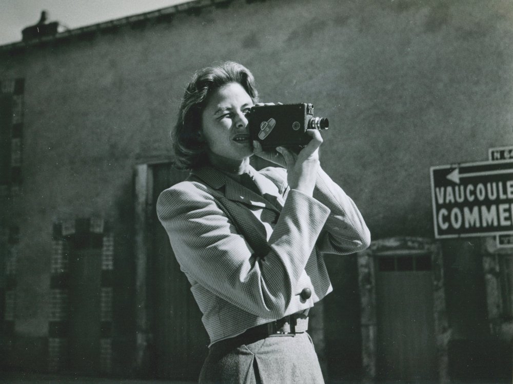 ACMI's tweet photo. First up: INGRID BERGMAN: IN HER OWN WORDS (2016)
Stig Björkman’s captivating account of Ingrid Bergman’s life draws on the home movies, letters and diaries of the luminous Swedish star, and the words of her four children. #acmivirtualcteq #DocPlay https://t.co/8JV8HqBemG