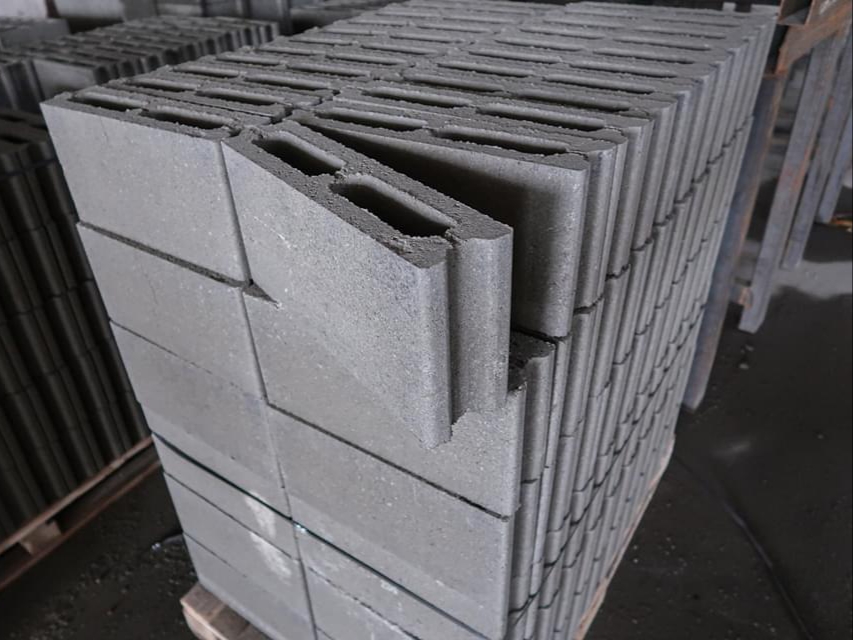 bessmachineen's tweet image. Interlocking Block Machine types and capacities

+90 549 325 6670 - sales.en@beyazligroup.com

bit.ly/3eQE9Gn

#interlockingblock #interlockingbrick #interlockingblockmachine #interlockingbrickmachine #blockmachine #brickmachine #startup #howto #tutorial