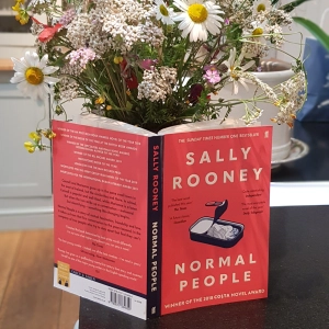 Sally Rooney's Normal People...what's better, book or series?

#NormalPeople #books #Reading