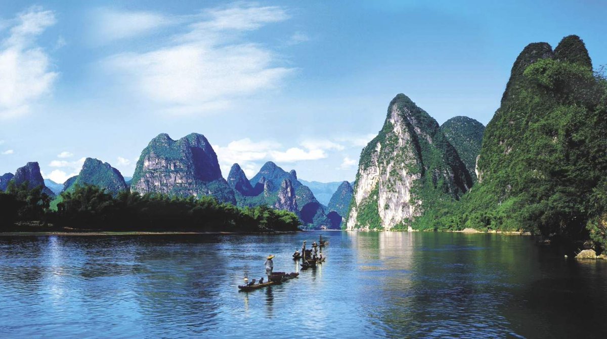 CenturyCruises's tweet photo. RT @ume_travel: When will you come to Guilin? To take a senic boat cruise along the Li river? or to take a paddled bamboo raft?
#guilin #yangshuo #liriver #china #river #bambooraft #boatcruise https://t.co/wKsiKXFDXG