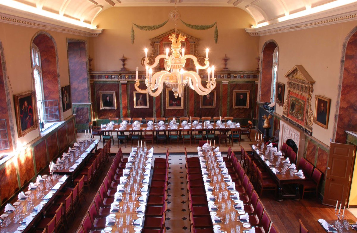 ConfOxford's tweet image. We're virtually showcasing @TrinityOxford Today! Centrally located on Broad Street, the College offers 11 meeting spaces &amp;amp; has capacity for up to 150 guests for dining in Hall &amp;amp; 24 for private dining. @TrinityOxConf also offer 150 bedrooms during vacations conference-oxford.com/venues/confere…