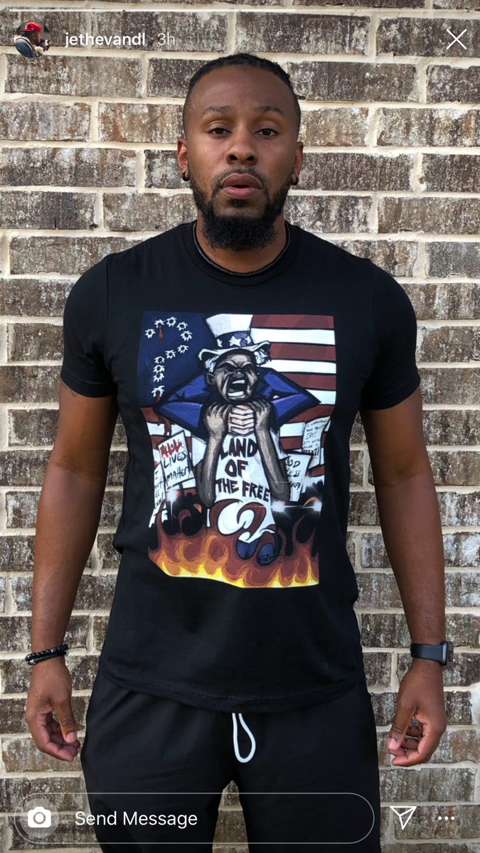 IamUNAPLGHTK's tweet photo. The fight is NOT over! Don’t silence your voice, let’s keep the pressure on them for real change‼️ #BLM #AmericaStrongerWithBiden #BlackLivesMatter #trump #BuyBlack #CHANGE #Chicago #Atlanta #dcprotest #TexasCOVID #Rockford #unapologetic #UNAPLGHTK https://t.co/oAuim8wNp2