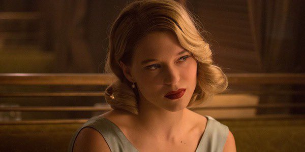 Happy 35th birthday Léa Seydoux! We ll try not to stare... too much... 