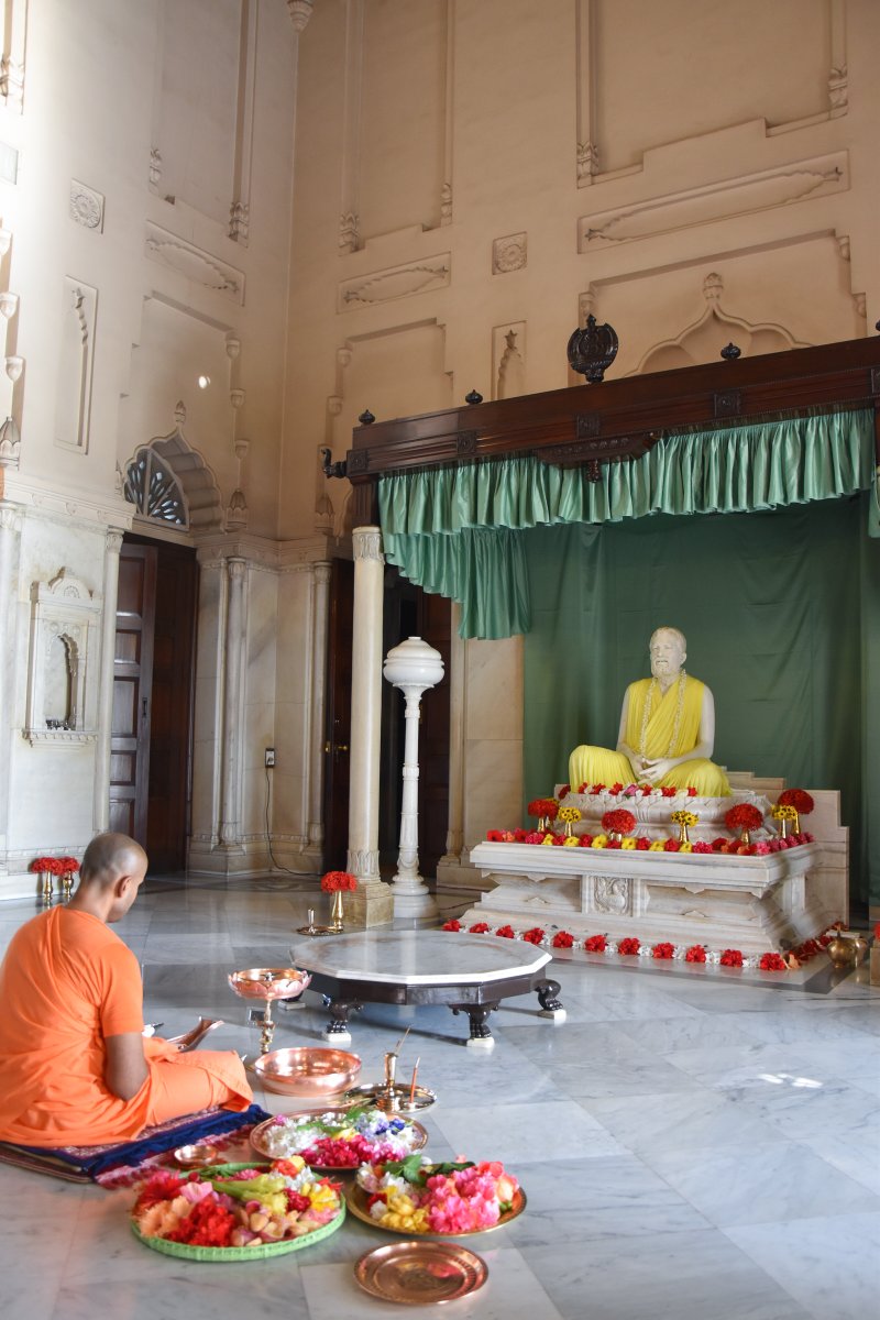 rkmbelurmath's tweet photo. #BelurMath https://t.co/qvgjzwmrcG
