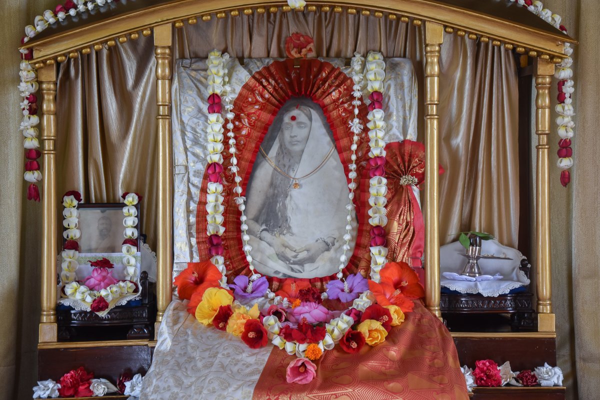 rkmbelurmath's tweet photo. Sri Ramakrishna, Sri Ma Sarada Devi, Swami Vivekananda, Swami Brahmananda – Belur Math, 1 July, 2020. #BelurMath https://t.co/QsGTT2GmFy