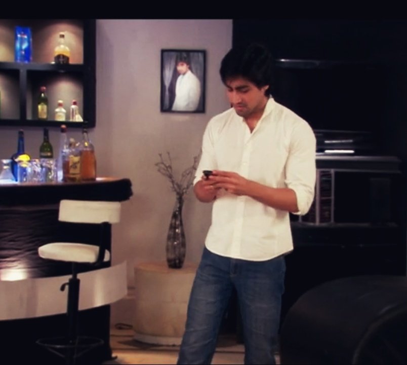  #HarshadChopda #TereLiye #Bepannaah #TereLiyeOnHotstar #AnupriyaKapoor Harshad in white