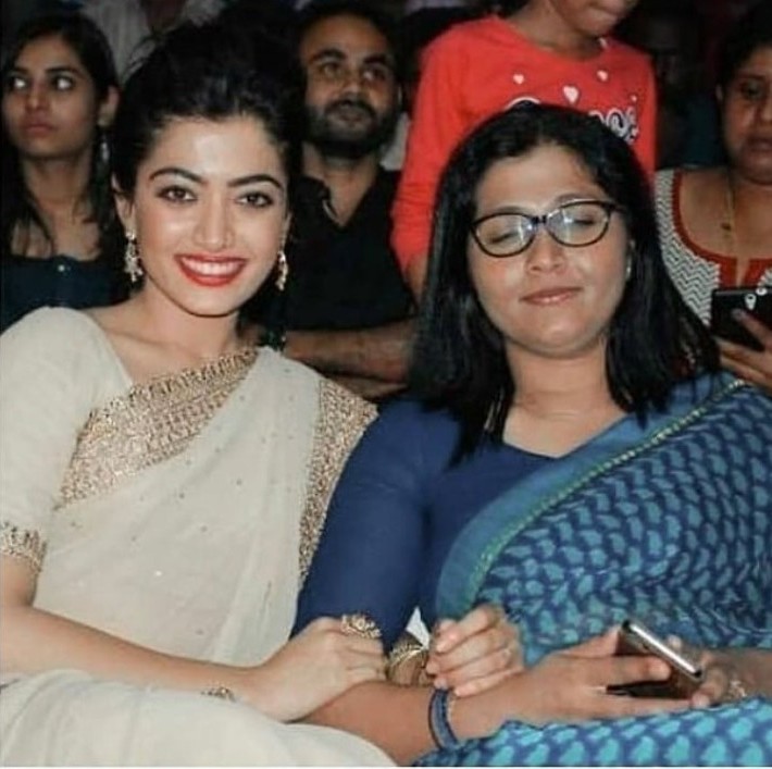 My goddess rashmikha  @iamRashmika "Spend more time with those who make you smile and less time with those who you feel pressured to impress."Lots of love    love's you worship you, your sincere fan  @iamRashmika  #RashmikaMandanna