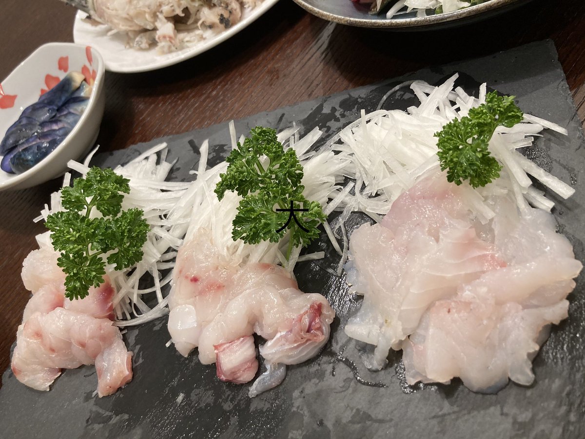 ならみ こないだ主人が釣ったクロダイといただいたクロダイを熟成して作った熟成魚 美味しすぎた ソテーもウマウマでした わたしもこんな大物釣りたい 釣り 陸っぱり チヌ クロダイ ならみ こないだ主人が釣ったクロダイといただいたクロダイを熟成して作った熟成魚 美味しすぎた ソテーもウマウマでした わたしもこんな大物釣りたい 釣り 陸っぱり チヌ クロダイ