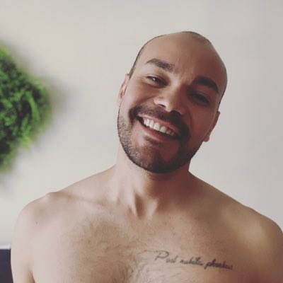 EverSniver's tweet photo. ✌🏼 #NewProfilePic https://t.co/40yBHsaPHH