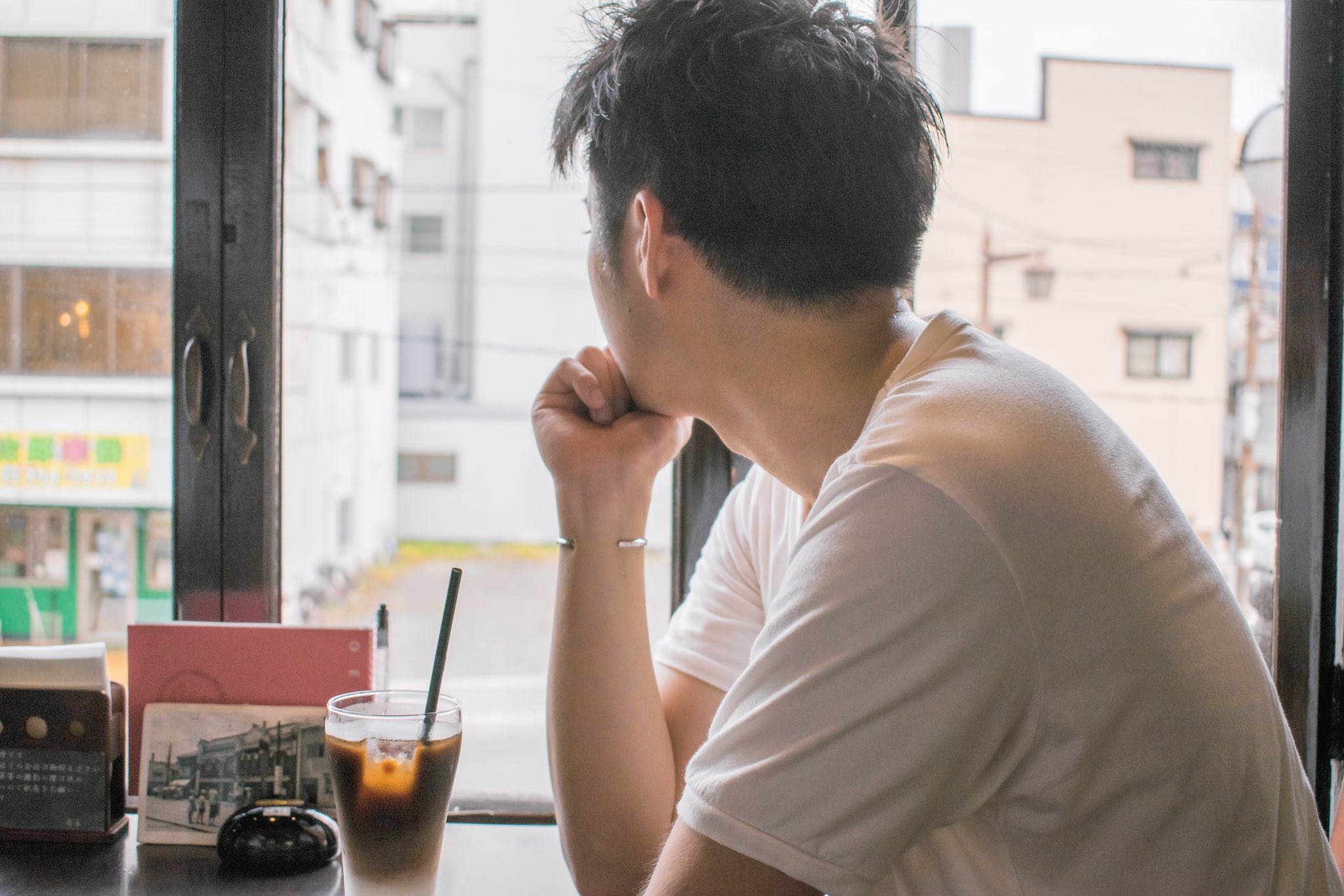 Arisa カフェ男子 Photography Nikond5600 Cafe Portrait Jp Portrait部 Light Nikon 熊本被写体 長崎次郎書店 熊本カフェ メンズポートレート 写真が好きな人と繋がりたい 被写体募集 T Co 8qve7pm5vq Twitter
