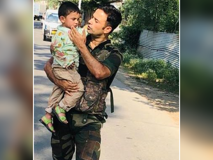 jmdnewsflash's tweet image. #इंसानियत #मानवता और दहशतगर्दी की चार बोलती तस्वीरे . #PicOfTheMoment 
(सोपोर में आतंकियों ने सीआरपीएफ की पार्टी पर फायरिंग की, 1 जवान शहीद, आतंकी हमले में मारे गए व्यक्ति के 3 साल का बच्चा भी था। पुलिस ने बच्चे को गोली लगने से बचा लिया)
#IndianArmy #terrorism @PMOIndia