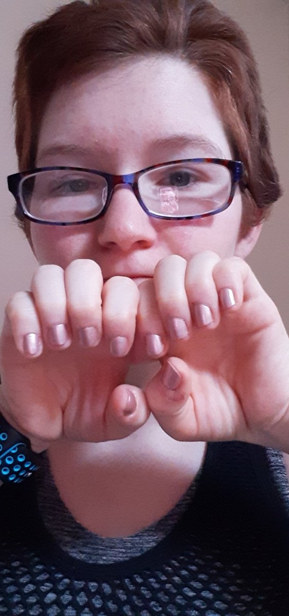 Kat_Ds_Des's tweet photo. Love COLOR STREET nail polish stick ons. https://t.co/X4iHFCv9a0