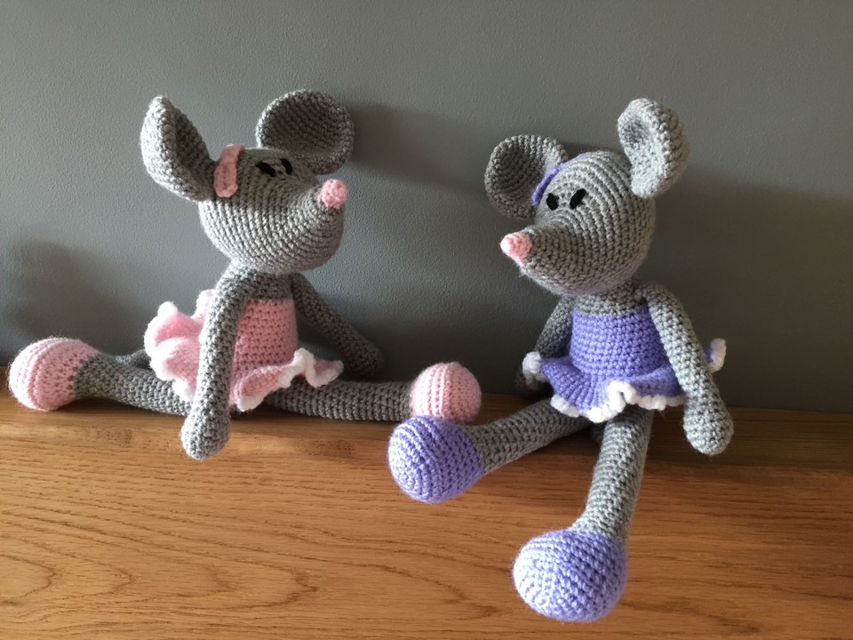 Ballerina mouse, handmade crochet dancing mouse

Sweet gift idea for any dance crazy youngster 😍
etsy.com/listing/221580…
 #atsocialmedia #etsy #ukcraft #earlybiz 

Just one pink left in stock!
