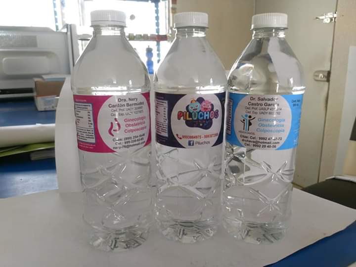 trescanicasMID's tweet photo. Pidan sus rejillas de 24 botellas de agua alcalina con la publicidad de su negocio por tan solo $160. #agua #alcalina #publicidad https://t.co/DIXih25g3L