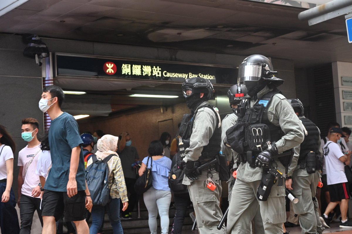 Massive rally planned today on HK Island. People have been turning up since noon, only to encounter a heavy police presence. The blue flag and the new purple flag have been raised multiple times.