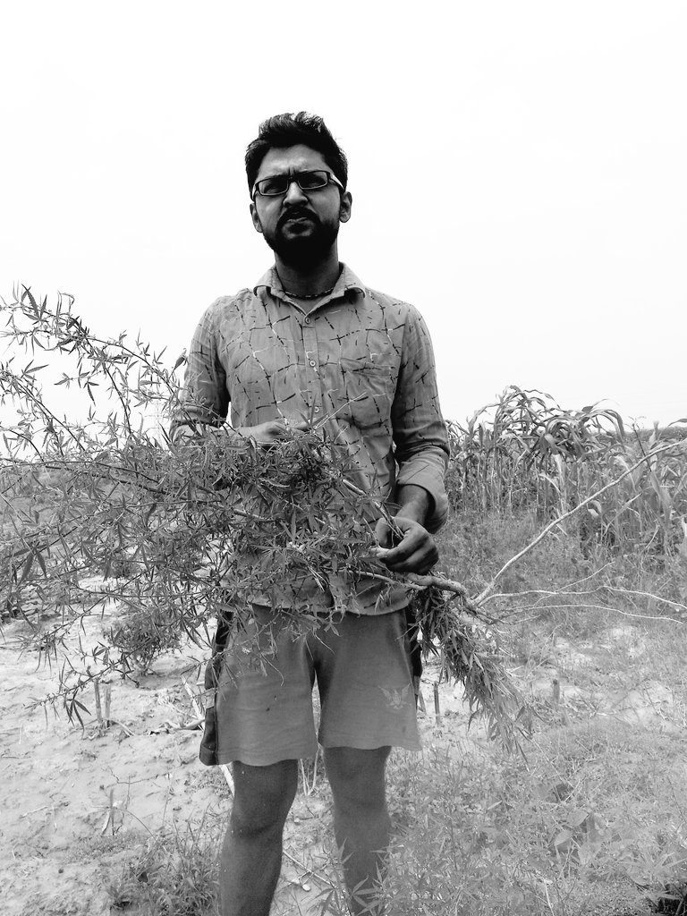 IamVikas_Kr's tweet photo. मेरे आलवा और कौन कौन है??

जो "५९ चाइनीज एप" बंद कराने की भारत सरकार की अतुलनीय क़दम के इस खुशी के क्षण में हमारे साथ आना चाहेगा...🤣🤣

#ChineseSpokieModi
#ChineseModi https://t.co/fBtZBTTHTN