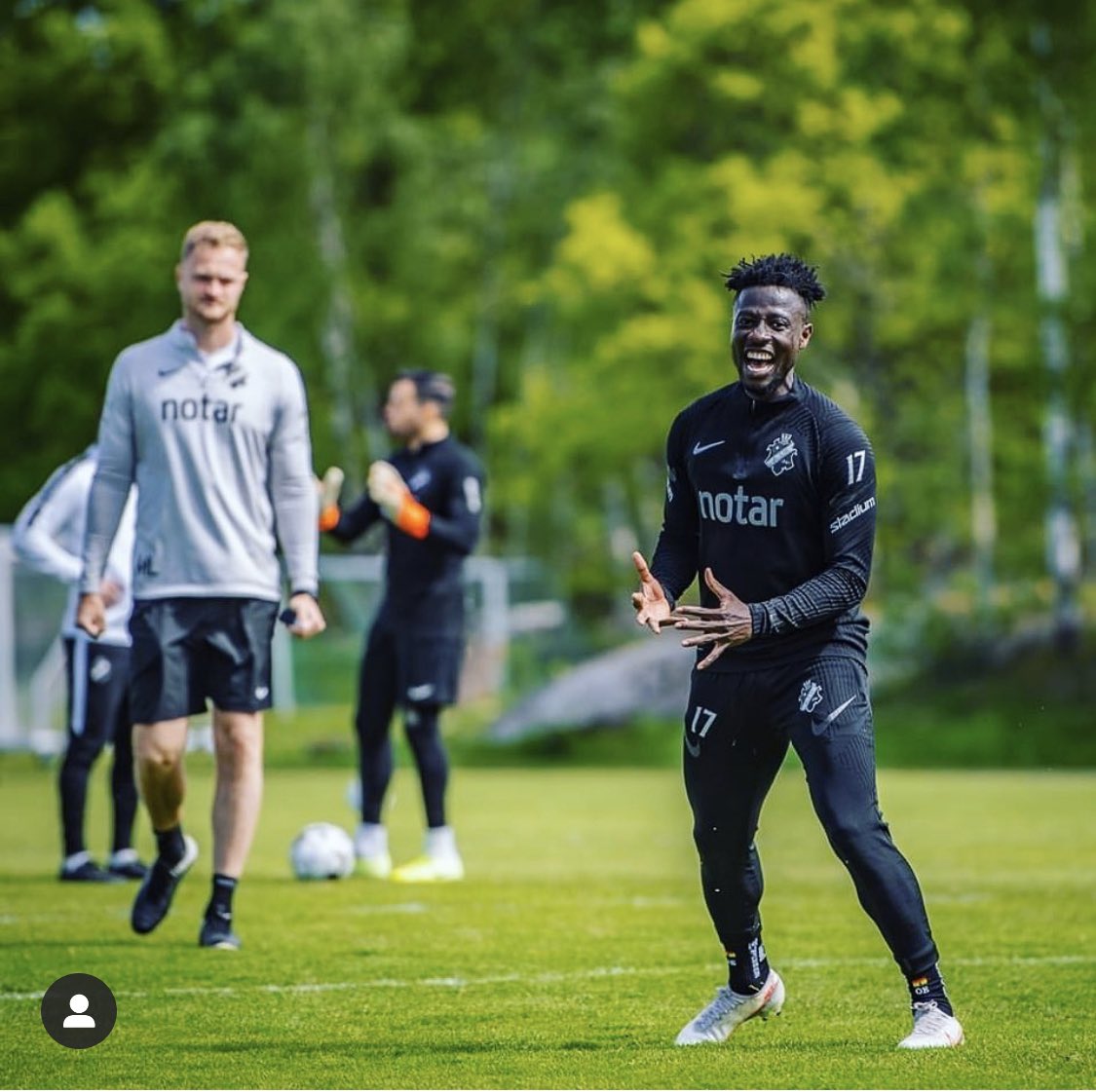 donsummerone's tweet photo. Happy Birthday @Ebenofori19 https://t.co/zO5VWq4735