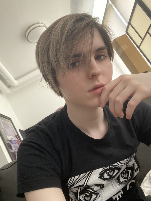 I got ugly https://t.co/FfD9UPxX5v
