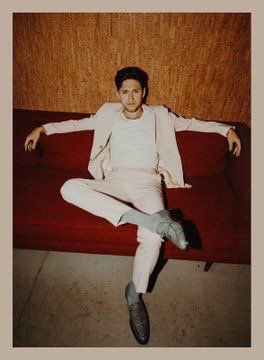 goldenharreh_'s tweet photo. ‘still a flicker of hope
that you first gave to me
that i wanna keep
please don’t leave’
niall taught me to smile and laugh. he taught me to not be afraid to be loud, he taught me to be heard.
#FlickerSP https://t.co/Yc0IQUGOz2