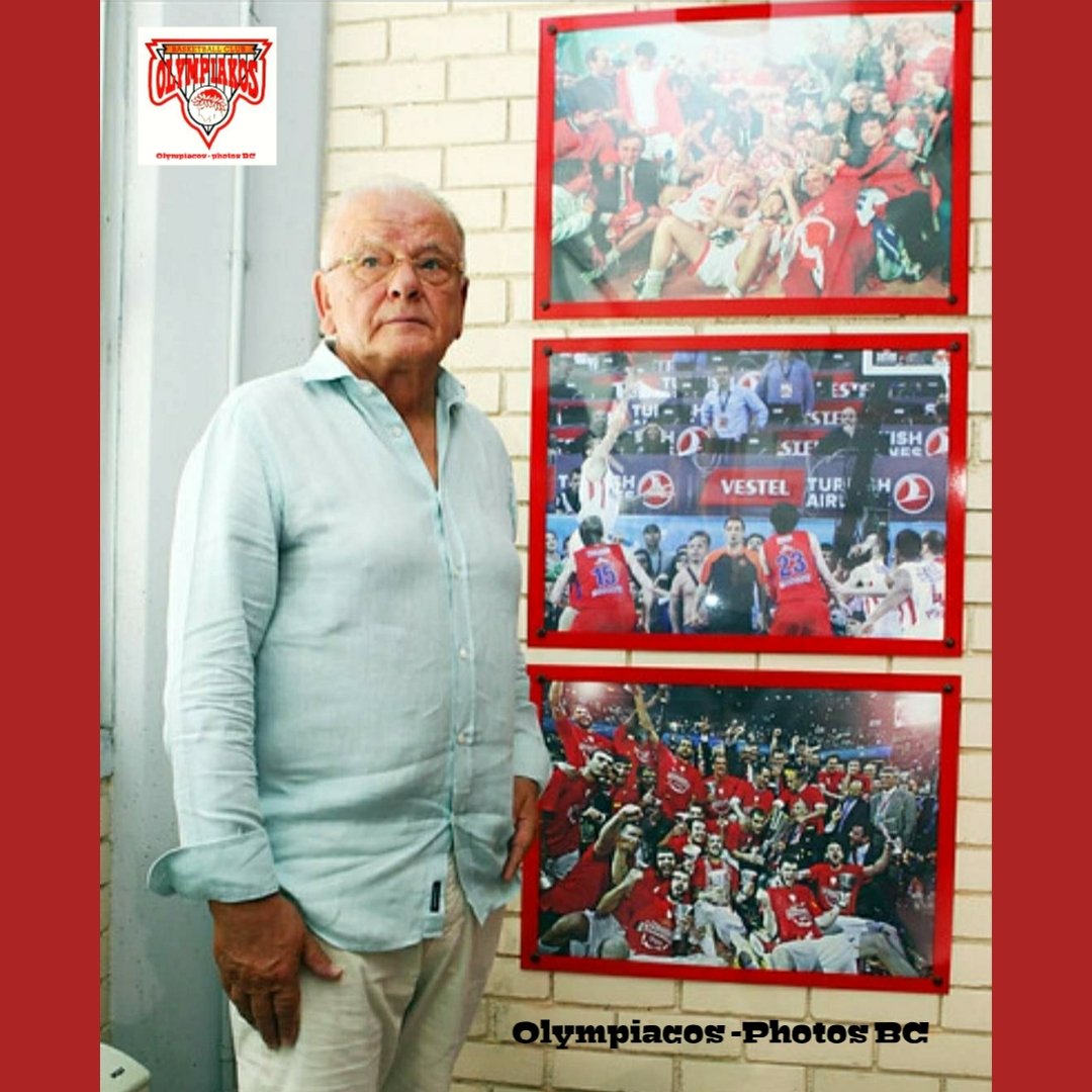 Ο Ντούσαν Ίβκοβιτς στο ΣΕΦ,δίπλα σε φωτογραφίες με τα δύο ευρωπαϊκά που κατέκτησε με τον ΘΡΥΛΟ

<a href="/olympiacosbc/">Olympiacos B.C.</a> <a href="/EuroLeague/">EuroLeague</a>

#olympiacos #olympiakos #euroleague 
#WeAreOlympiacos #NeverGiveUp #RefuseToLose #TogetherWeFight #thrylos #gate7