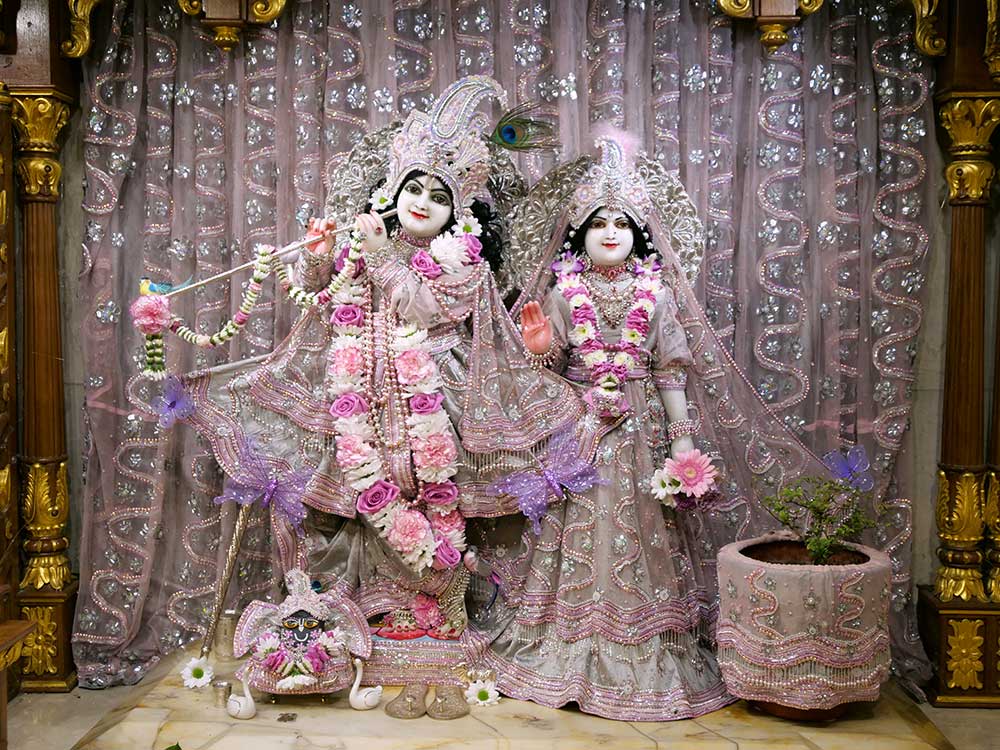 ISKCON London Radha-Krishna Temple on Twitter: ISKCON London Radha-Krishna Temple on Twitter: