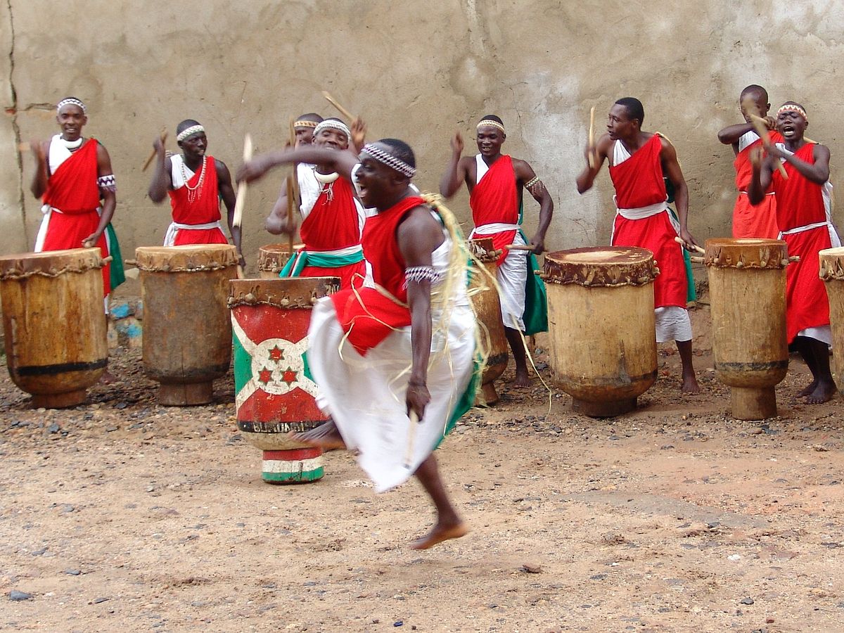 FlyttAgency's tweet photo. #FlyttStory : C'est la #Fête #nationale au #Rwanda et au #Burundi !
@CanadainBurundi @RwandainFrance #News #Histoire #Culture #Flytt #WorldWild https://t.co/ouFeAe0sIM