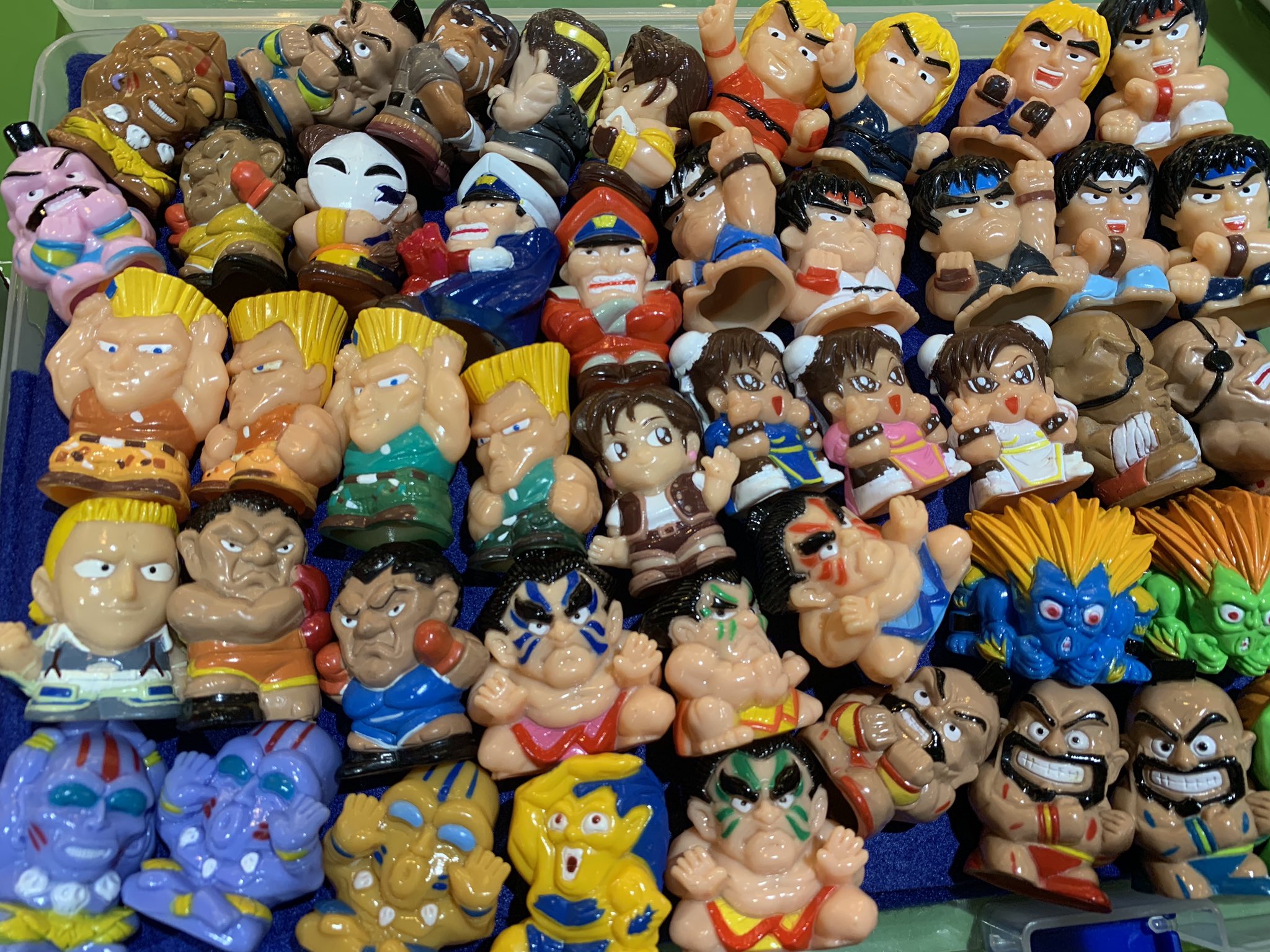 ストリートファイター　指人形　ソフビコレクション　コンプリート　台紙付き Yahoo!オークション - 当時物 バンダイ ストリートファイター