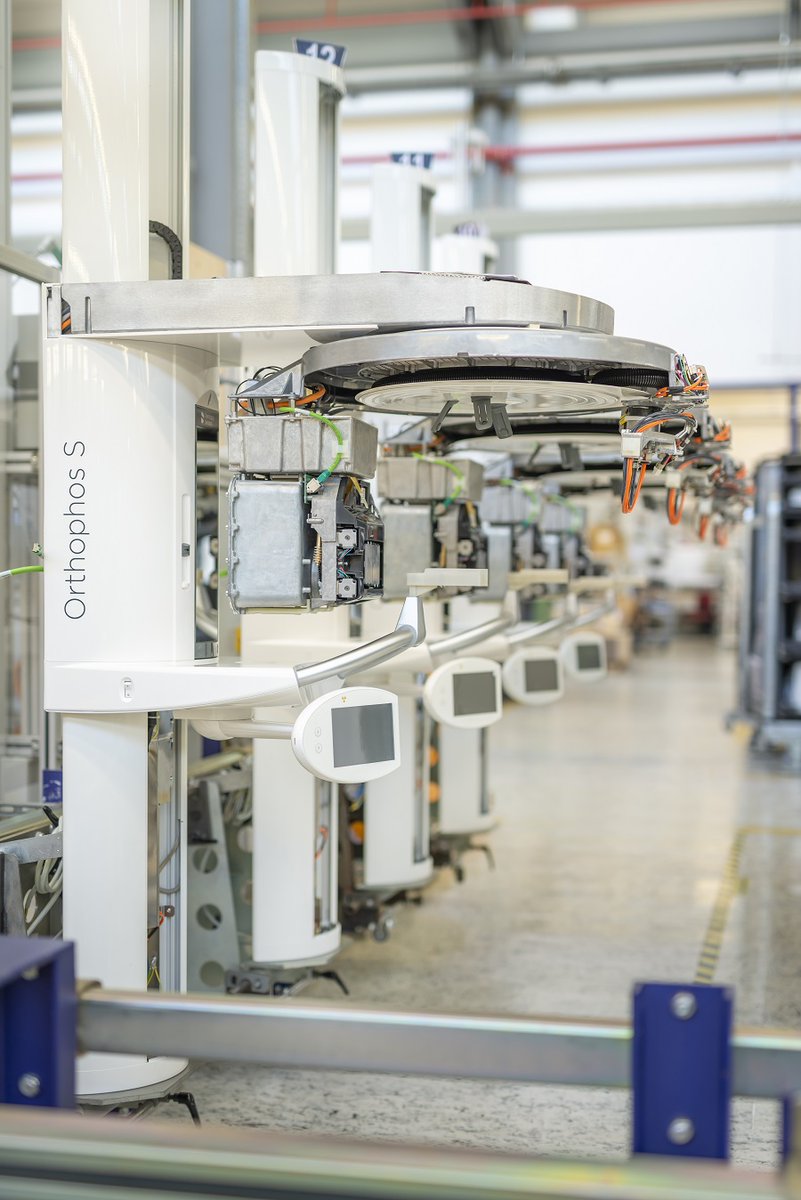 presseticker's tweet image. Dentsply Sirona fühlt mit 3D-Simulation von DUALIS Produktionsprozessen auf den Zahn pr-gateway.de/s/386409

#VisualComponents #CAD #DentsplySirona #Dental #Fertigung #Planungspräzision #DUALIS #3D-Simulationslösung