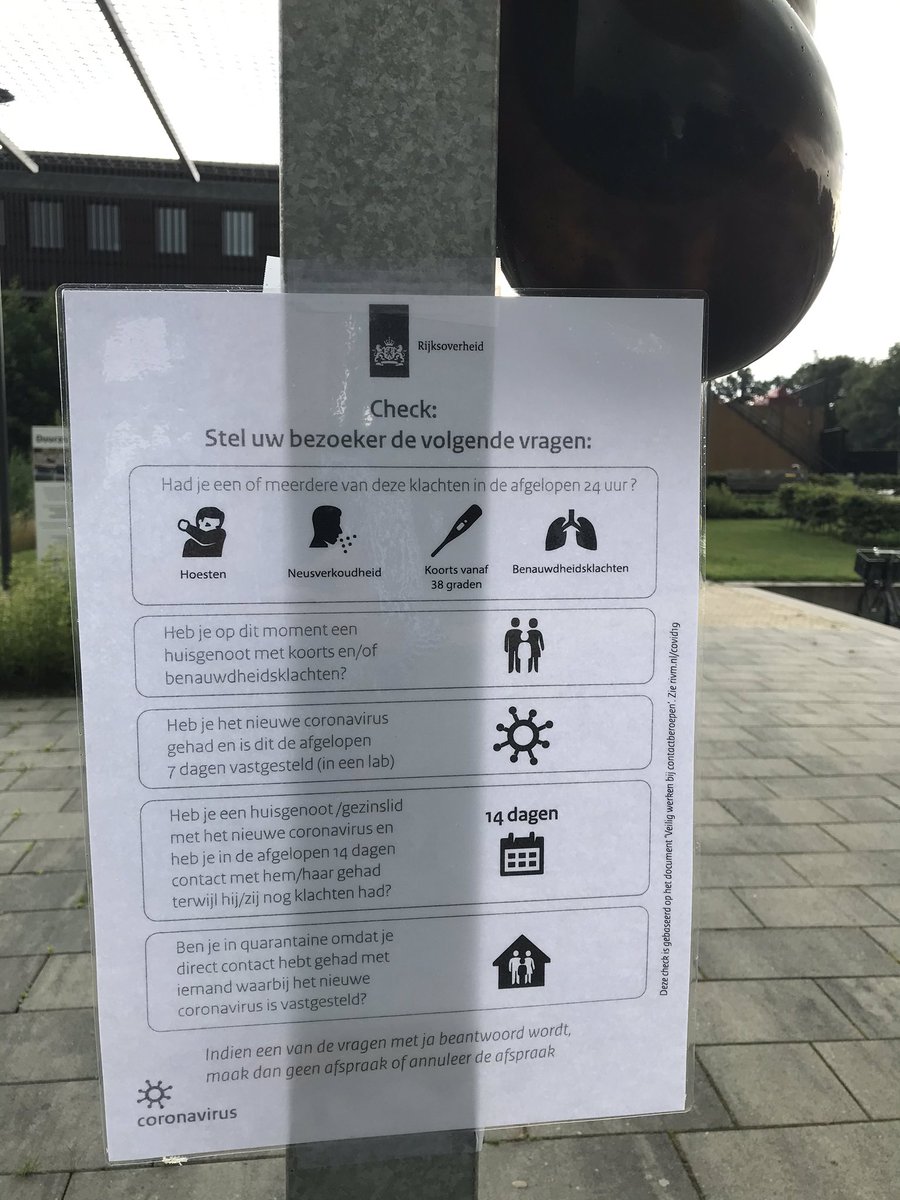 MarcelLeegte's tweet photo. Voorbereiding diplomering Ubbo Emmius Sportparklaan. Wij gaan er voor deze speciale lichting een feest van maken. Ontvangst met hulp van @demingel en @kleincor met feestelijk drankje en hapje buiten. Diplomering binnen in ons grote prachtige atrium. Geheel volgens RIVM-richtlijn https://t.co/973JuNWBYF
