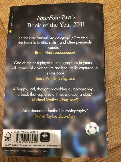 To mark #NationalNorthernAuthorsDay I’m giving away a signed copy of 'I'm Not Really Here’, my collaboration with @paul_lake and quite possibly the most Manc football book ever written 😜 Just RT and comment using hashtag #LakeyBookComp. Ends midnight. UK only @authorsnorthern