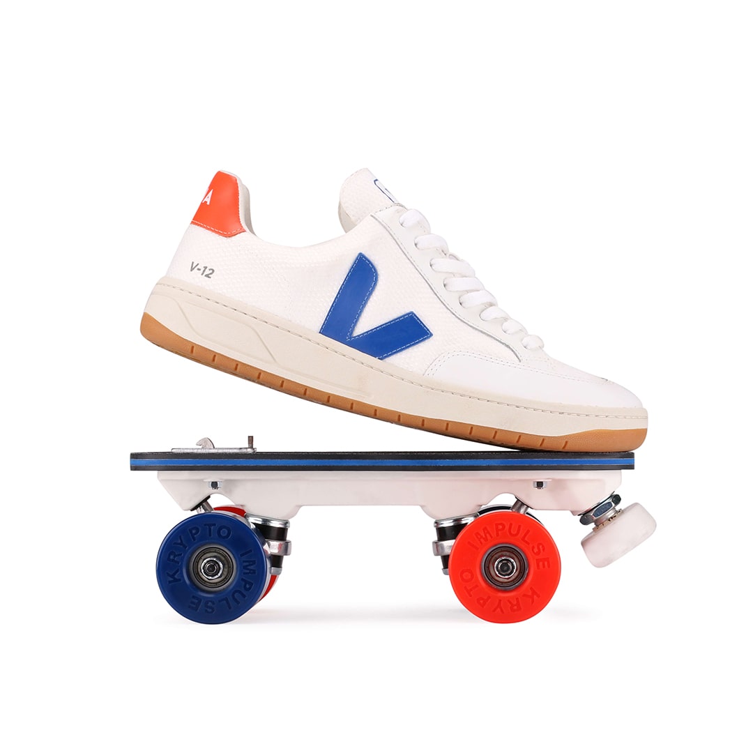 Flaneurz's tweet photo. Discover our best #collection of the week: Veja V-12 B-Mesh 

#skate #veja @vejaproject @snkrfrkrmag https://t.co/WmPpoWPfvu