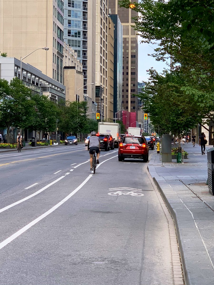 @BloorYorkville @TO_Cycling 

May I share an idea for Bikeway Barriers with you? 

Instead of vehicles IN the #bicyclelane how about protecting people using active transportation in @cityoftoronto made from Swarovski 💎 or 🍴 @EatalyToronto 

🚲💎🚛 the Street would shine!