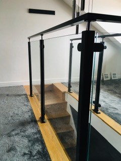 PMSFabrications's tweet photo. Release the extra space in your home 🏡

Here we provided a powder coated finish and glazed balcony balustrade for another happy customer 😀
#balustrade #balconyideas #loftconversion #homeimprovement https://t.co/sUKLgN4irQ