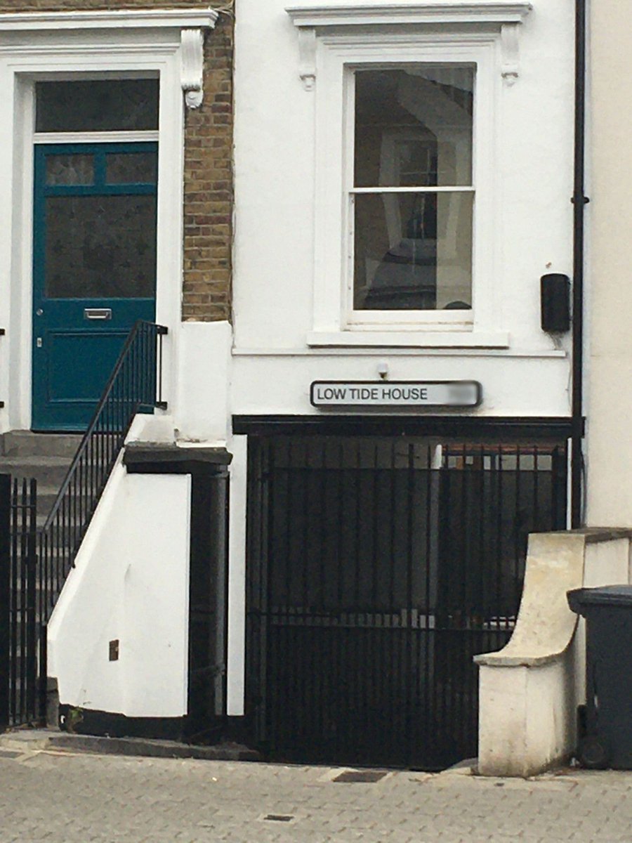 RobertElms's tweet photo. Second up is Maxine 🔍, who wants to get to the bottom of why are there four houses with #nautical names in De Beauvoir Town. Does anyone have any answers about this seaside ⛵️ inspiration...in the centre of London? https://t.co/UtUVS7GDwl