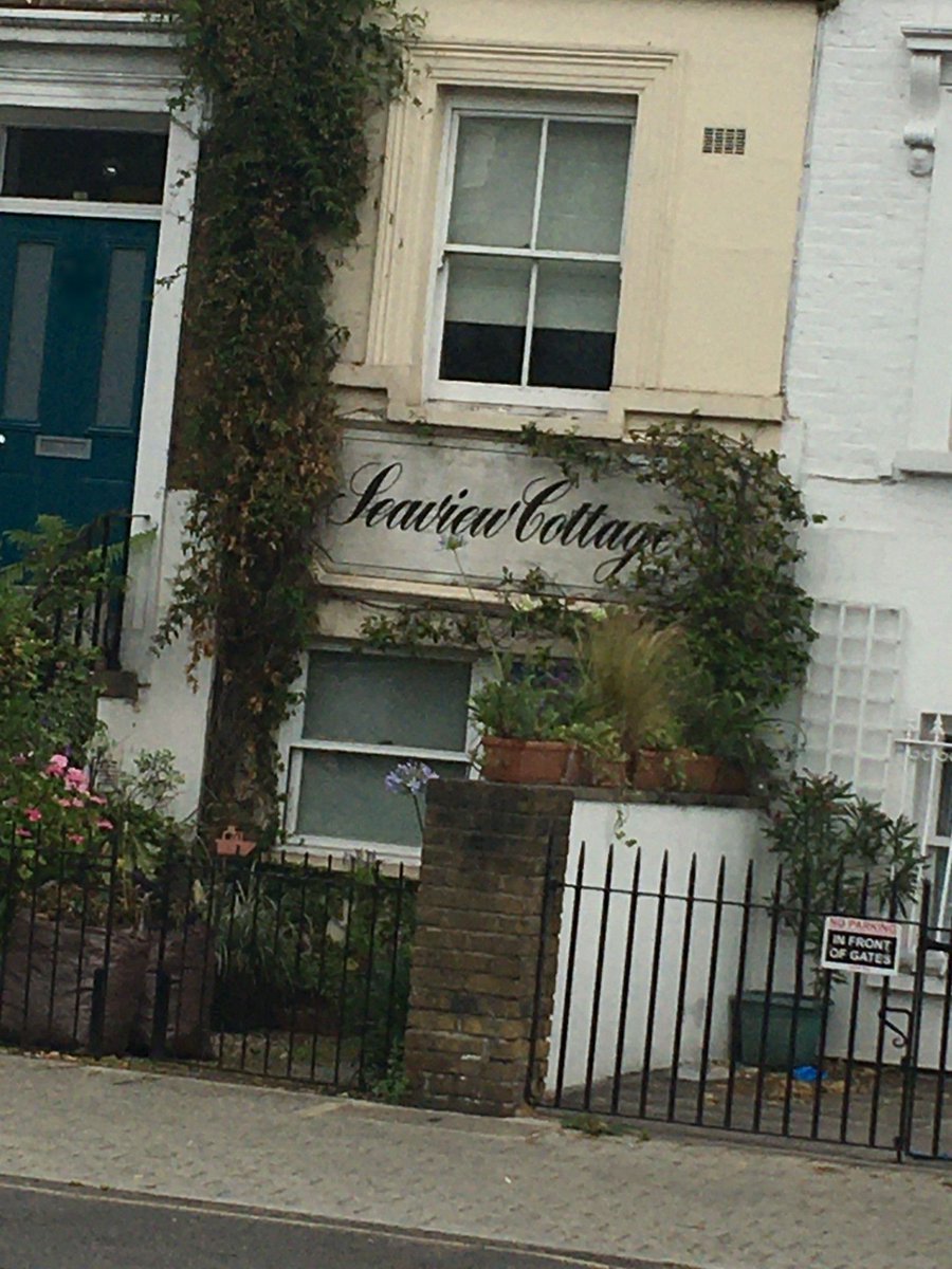 RobertElms's tweet photo. Second up is Maxine 🔍, who wants to get to the bottom of why are there four houses with #nautical names in De Beauvoir Town. Does anyone have any answers about this seaside ⛵️ inspiration...in the centre of London? https://t.co/UtUVS7GDwl