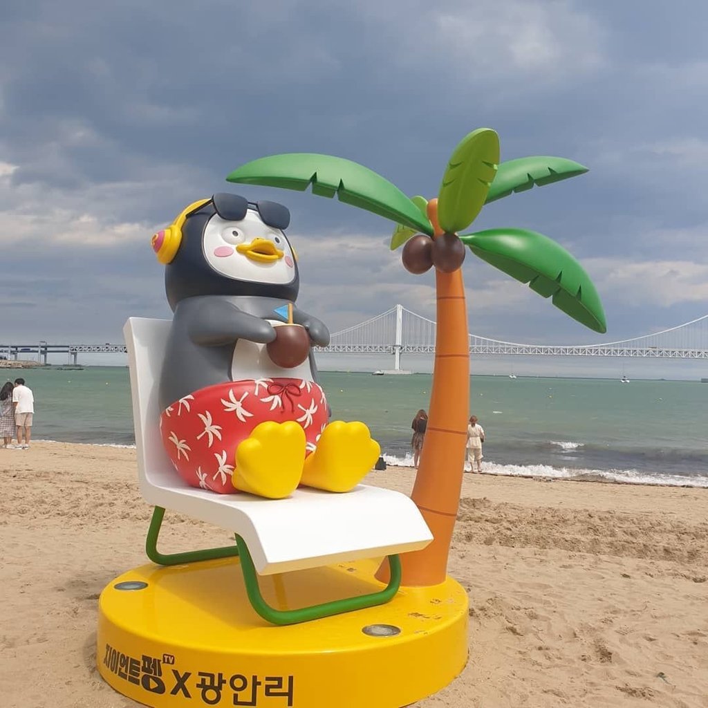 dong_year_bae's tweet photo. 광안리에 우래긔 보러 갑시다
떤배님들↗️
너무 귀엽뜹니다😭😭😭 https://t.co/amkIQtOW1Y