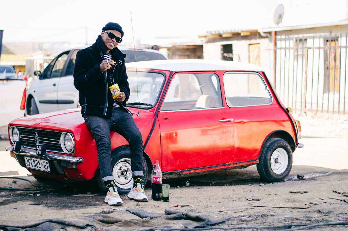 Kat_Kaptures's tweet photo. BarneyTheFashionista-x-Coke

🕴🏾: @Maditobane_L x @CocaColaAfrica x @CocaCola

📸 : @Kat_Kaptures

📍 : Alexandra, River Park https://t.co/ZmM2DzU7HT