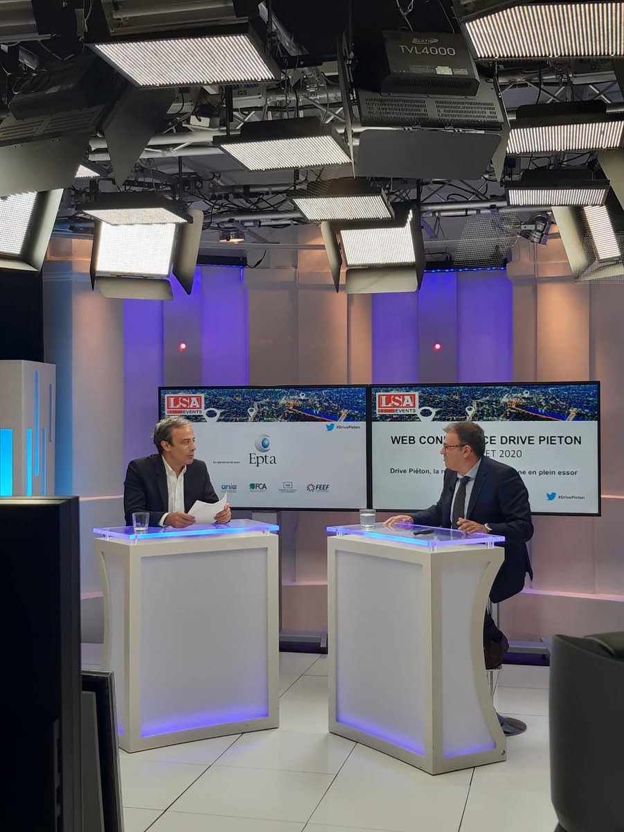 Epta_Group's tweet photo. Pavel Pardo, #Epta France  « Les raisons de cet engouement s’expliquent facilement : avec les #EPTABricks les courses sont disponibles quand on veut et surtout ce mode de retrait garantit la distanciation physique. »  #drive #drivepieton #commerce #digital @EventsLSA https://t.co/xRLKUiVims