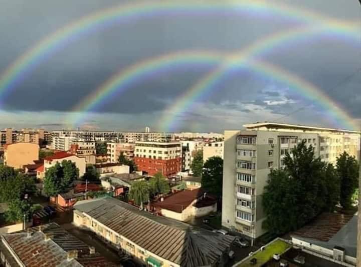 3xandrew's tweet photo. #INFO #WatchTheWeather | *’WEIRD Triple rainbow’ * in Israel just days ago-the first annular eclipse in Israel since 1948 . The Hon Minister Louis Farrakhan has given in historical & scriptural detail the identity of the True Children Of Israel #endoftheend https://t.co/PKPEIBAA6F